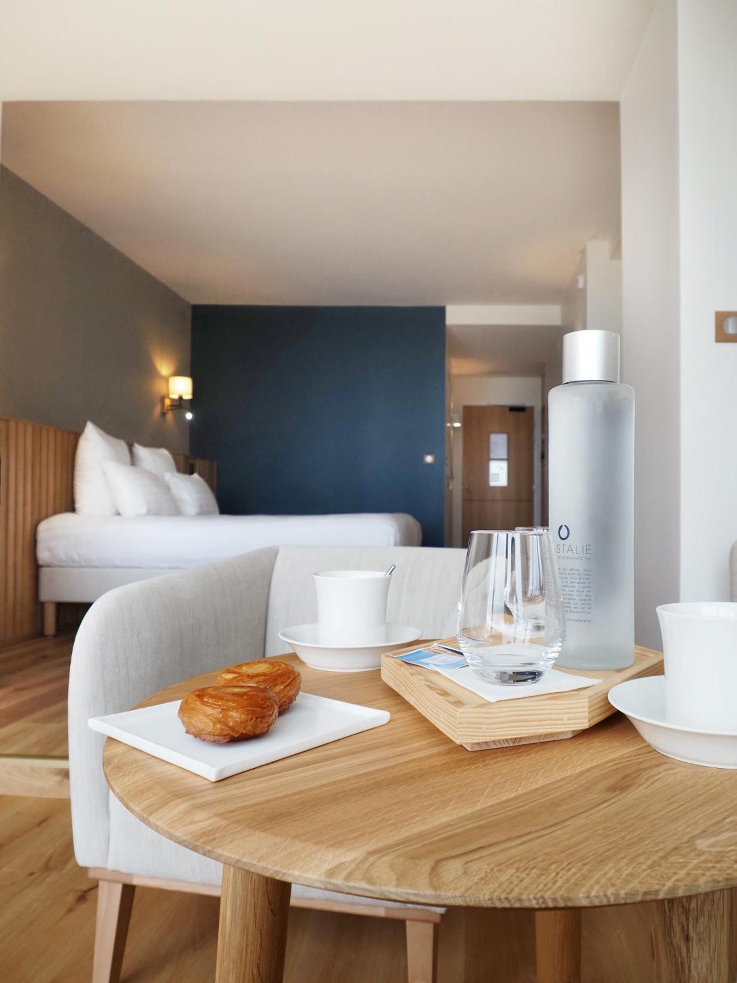 Logis Hotel De Карантек Екстер'єр фото